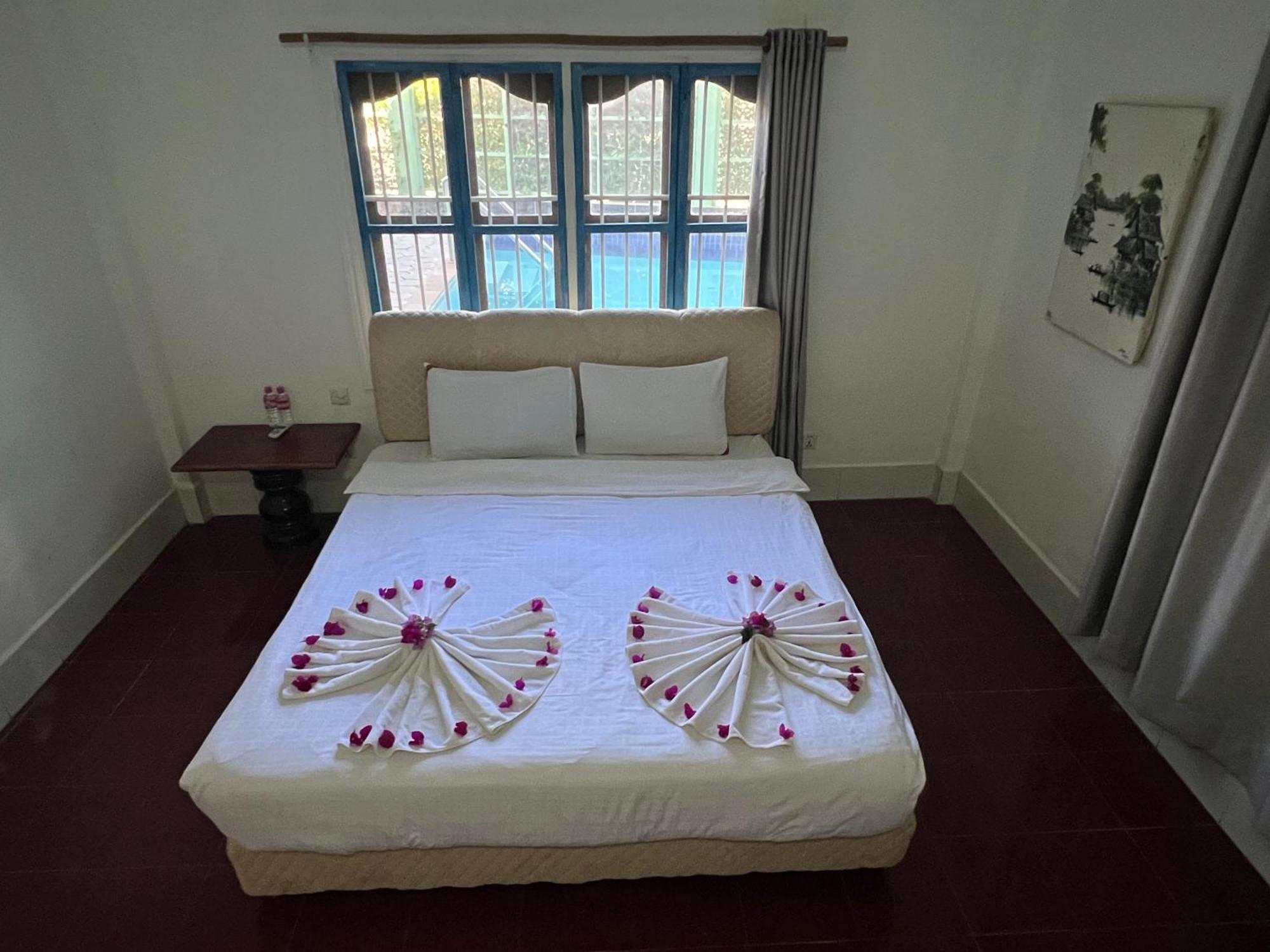 Five Rose Siem Reap Hostel מראה חיצוני תמונה