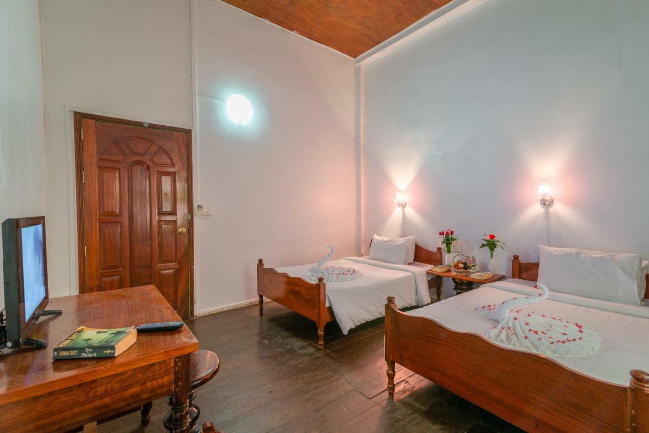Five Rose Siem Reap Hostel מראה חיצוני תמונה