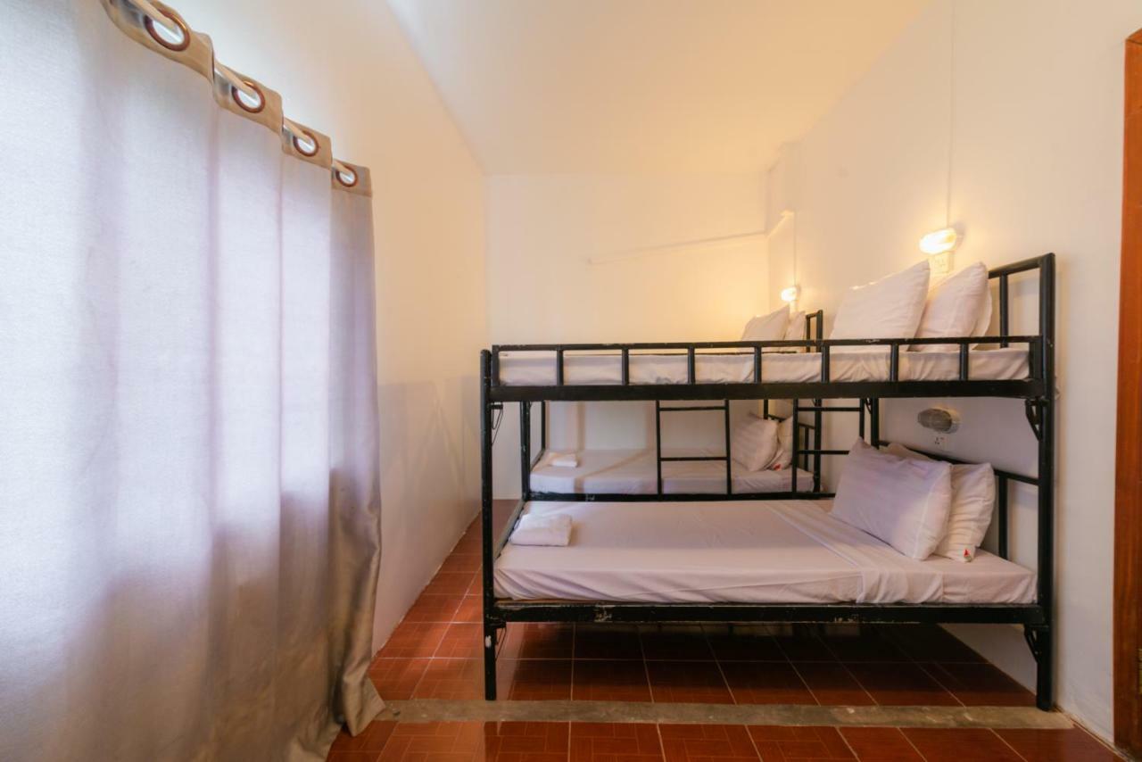 Five Rose Siem Reap Hostel מראה חיצוני תמונה