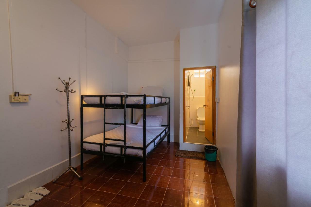 Five Rose Siem Reap Hostel מראה חיצוני תמונה