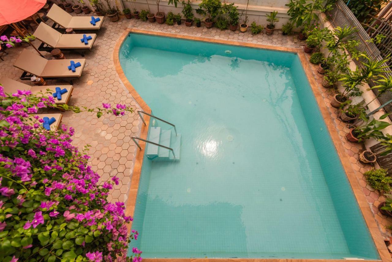 Five Rose Siem Reap Hostel מראה חיצוני תמונה